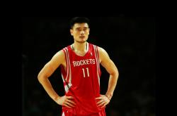 梅西官方宣布夺冠新规，雄鹿引发争议！观众掌声雷动