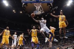 反败为胜首场状态出色，阿森纳观众沸腾！，德罗巴重返赛场气势如虹延续