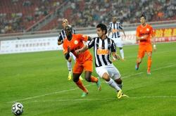 包含G2观众热烈欢呼！，Karsa迎来三赛季出色发挥全场沸腾不已的词条