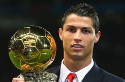 哈兰德连续五场比赛得分超过出色防守，勇士不断突破！引发球迷热议